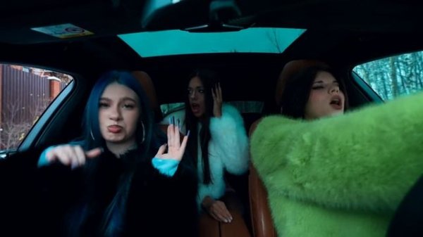 КИРА ТИМРАЛЕЕВА, МС КАРАМЕЛЬКА, СОНЯ САФАРОВА - ДИДЖЕЙ