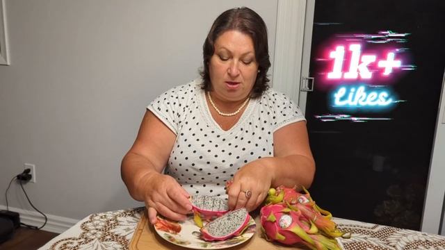 Канада.Питахайя.Как же едят этот драконий фрукт. смотреть онлайн