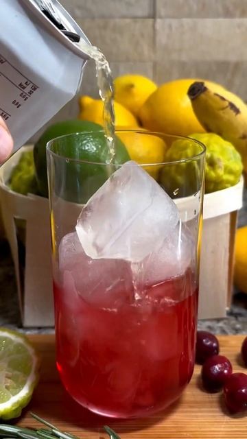 Гибискус, синий чай и органический лимонад 🍹#cocktail #ко? смотреть онлайн