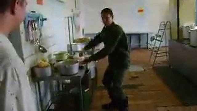 прикол Мистер Пропер в армии смотреть онлайн