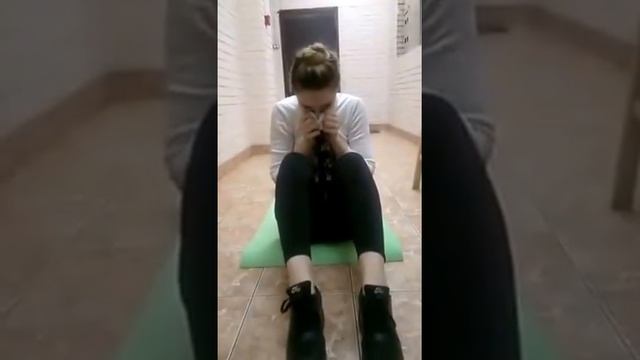 адская тренировка сестра издевается над сестрой смотреть онлайн
