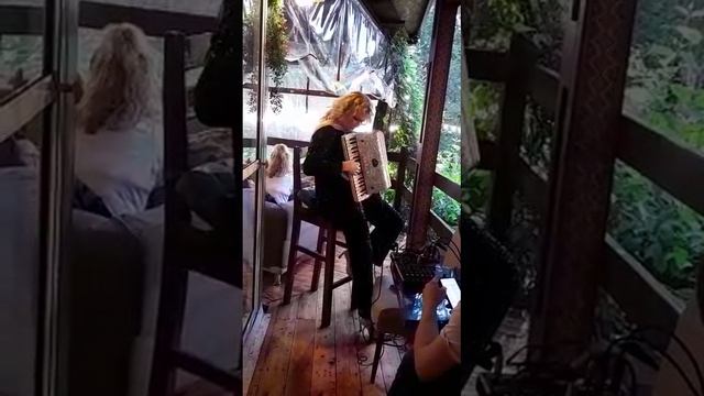 Музыцируем на работе - "Последний Вальс"