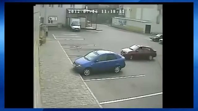 Девушки паркуются. как паркуются бабы. девушки за рулём..) смотреть онлайн