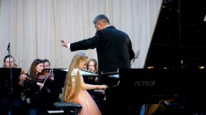 И.С.Бах - Концерт для фортепиано с оркестром фа минор, 1 часть