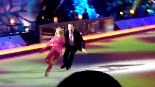 Обертас и Песков Звездный лед 15 НГ-гала смотреть онлайн