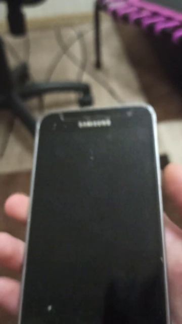 Помогите не работает экран а звук есть:телефон Samsung Galax смотреть онлайн