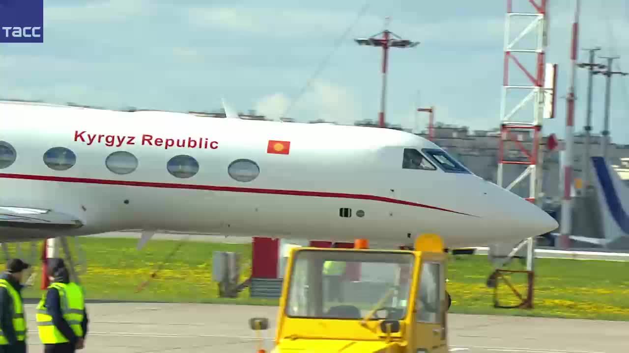 Мировые лидеры прибывают в Москву