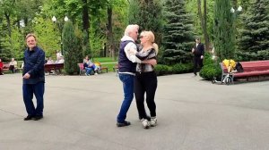 РОМАШКИ, РОЗЫ, ВАСИЛЬКИ! ТАНЦЫ ХАРЬКОВ 2024 #танцы #харьк?