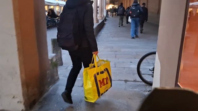 Италия Падуя стиль итальянцев в Padova Italia