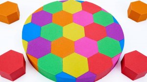 ЛЕПИМ РАЗНОЦВЕТНУЮ ФИГУРУ ИЗ ПЕСКА ДЛЯ ДЕТЕЙ ВИДЕО ДЛЯ ДЕТЕЙ КАНАЛ ИГРАЛКИ-ЗАЛИПАЛКИ