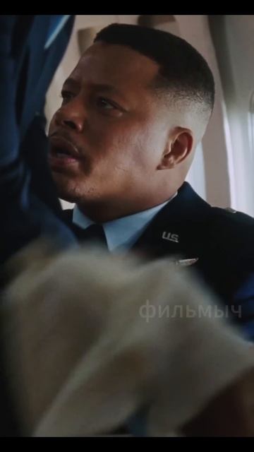 У каждого есть такой друг Полковник Роудс😂 #марвел #ж? смотреть онлайн
