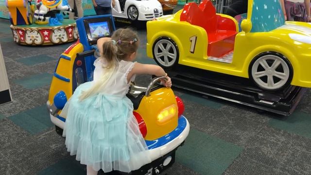 Детская американская вечеринка ,день рождения друга ? смотреть онлайн