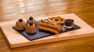 Мини-чуррос и панна-котта с шоколадным соусом | Наедине с Мосиным /8