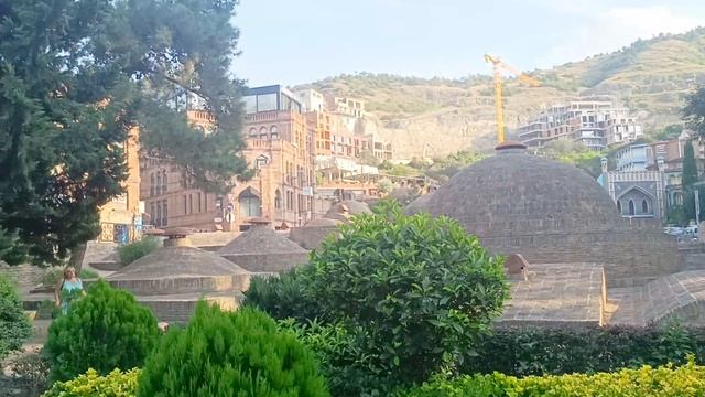 серные бани в Тбилиси смотреть онлайн