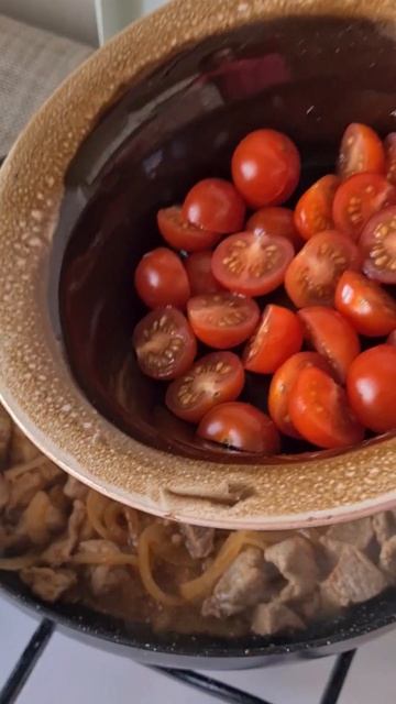 Свинина получается настолько мягкая, что её можно ест? смотреть онлайн