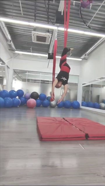 Растяжка в гамаках смотреть онлайн