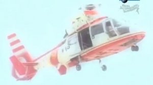 Вертолет сел на воду