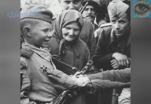 Б. ОКУДЖАВА «НАМ НУЖНА ОДНА ПОБЕДА» («МЫ ЗА ЦЕНОЙ НЕ ПОСТОИМ»)_HelgaVald.