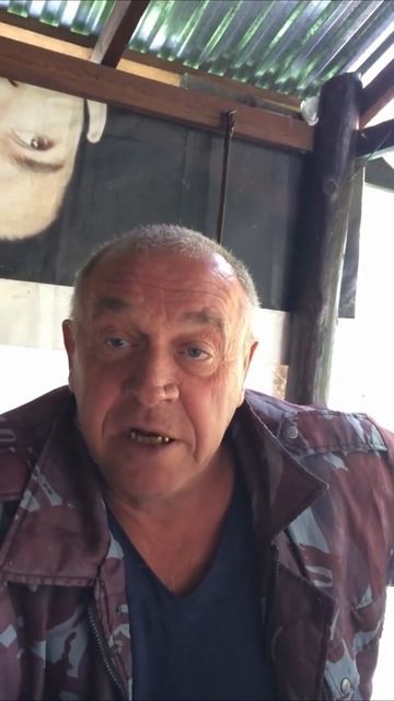 У МЕНЯ ЕСТЬ ЧЕЛОВЕК #vkplay #gaming #streamer #pubg #shotrs смотреть онлайн