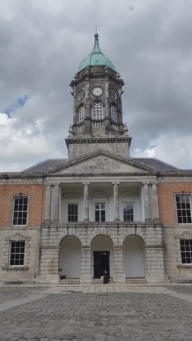 Дублинский замок: сердце власти Ирландии #дублин#ирландия#замки#путешествияпомиру смотреть онлайн