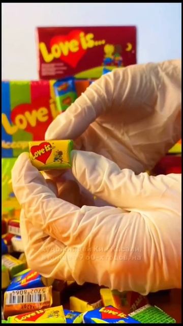 Любите жвачки Love is? Мы тоже! смотреть онлайн