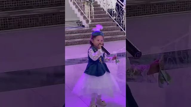 Я подарю вам ландышы. Алфия 4-жас. әнші балапан. #ландыш?