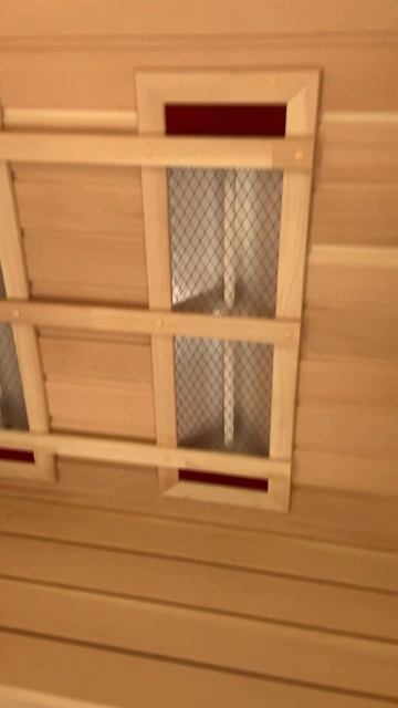 Двухместная угловая ИК сауна с керамическими излучат?