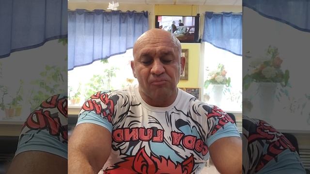 ПОЛДНИК!ЛЕГКИЙ,ПЕРЕКУС МИШКИ БАРНИ+СНЕЖОК!