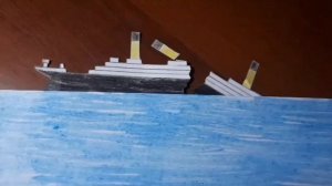 тонущий Титаник из бумаги анимация