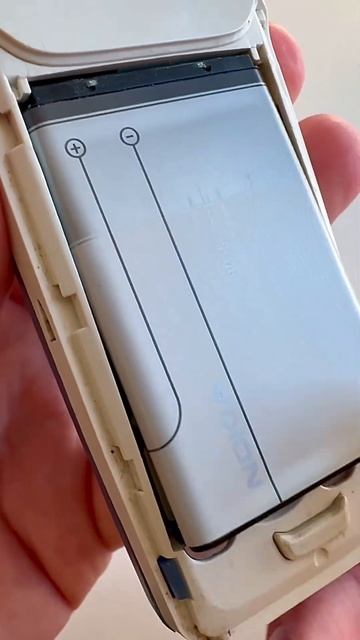 Маленький и лёгкий телефон 2003 года от #nokia #3100 #ConnectingPeople смотреть онлайн