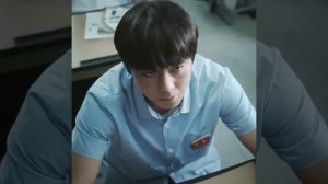 слабый герой 2 сезон серия 1