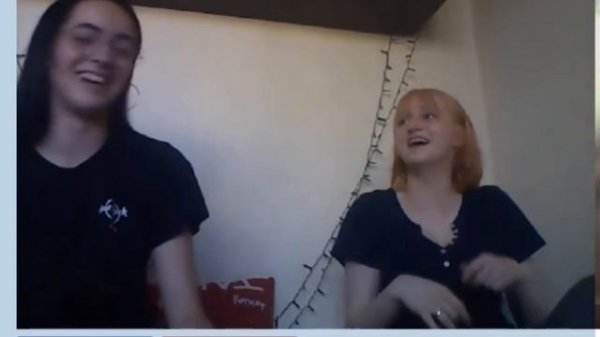 shows feet socks chat roulette | показывают ножки в чат рулетке