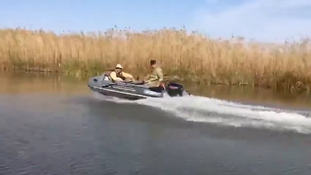 видео лодка смотреть онлайн