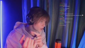 ДИПИНС ПОЁТ НА СТРИМЕ / САМЫЙ ЛУЧШИЙ ТИК ТОК В РОССИИ / d