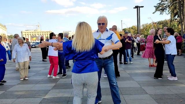 РОМАШКИ, РОЗЫ, ВАСИЛЬКИ! ТАНЦЫ ХАРЬКОВ 2024 #харків