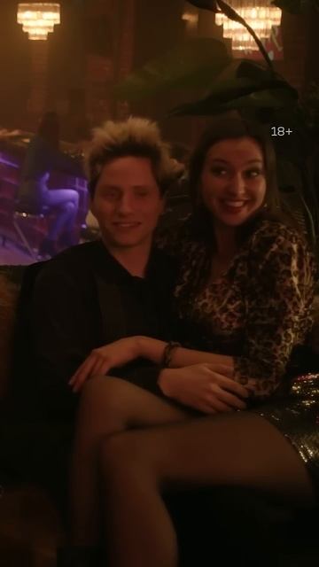 Шампусик или коктейльчик? #смотрите #сериал #Ландыши смотреть онлайн