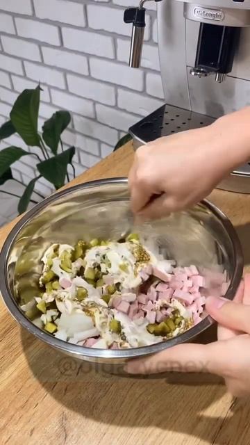 Крошка-картошка с начинкой. смотреть онлайн