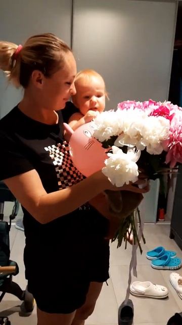 Букет 21 пион и мягкая игрушка смотреть онлайн