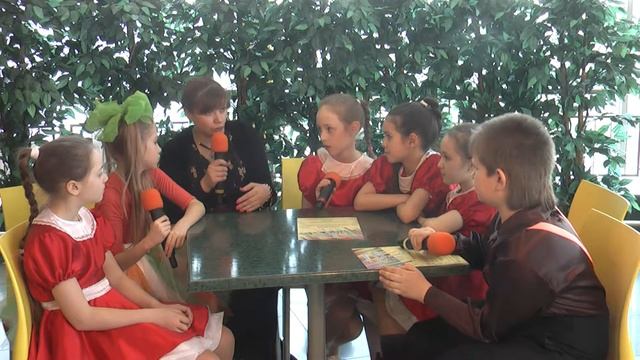 Интервью Ансамбль «Мы рисуем» - ГБОУ ДОД ДДЮТ Выборгского р-на Звездный час 07.04.2013 смотреть онлайн