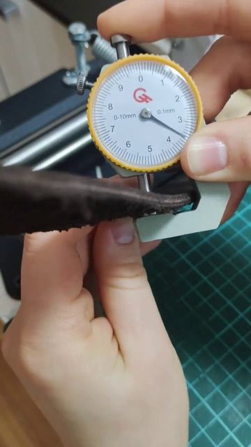 ЗАМЕНА ЛЕЗВИЯ НА ДВОИЛЬНОЙ МАШИНЕ смотреть онлайн