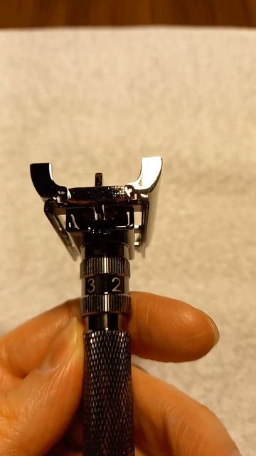 Регулируемая Т-образная бритва rockwell T2 в открытом виде смотреть онлайн