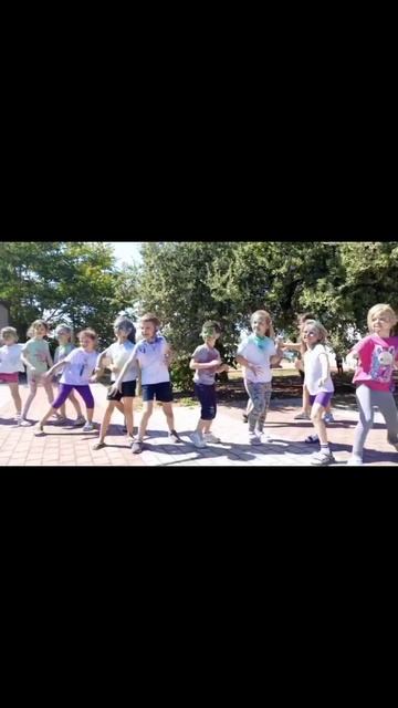 Дарим не только ландыши снимая видеочелленджи, но и за смотреть онлайн