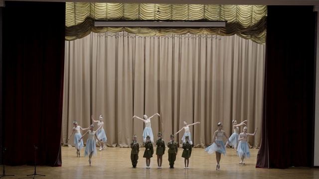 Вокально-хореографическая композиция "Небо Победы" смотреть онлайн