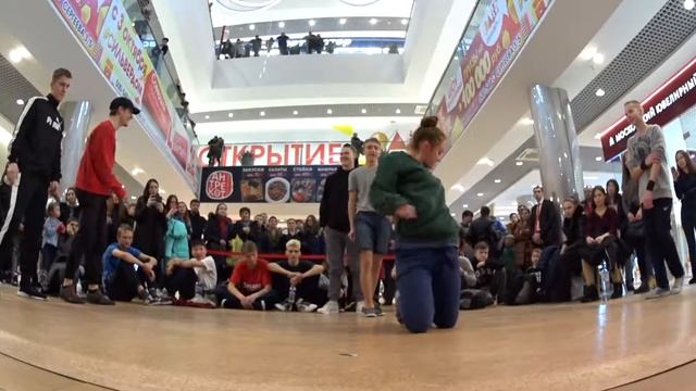 Оля O.G. Гринченко Vs Кобычев Денис Vs Цыбиков Сергей  BREAKDANCE Battles 1х1 2003 и старше Pro