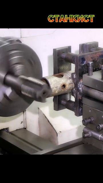 Фрезеровка метчиком в кондукторе на токарном станке. ? смотреть онлайн