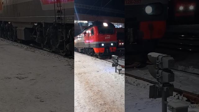 Поезд Анапа-Красноярск отправляется со станции Уфа смотреть онлайн