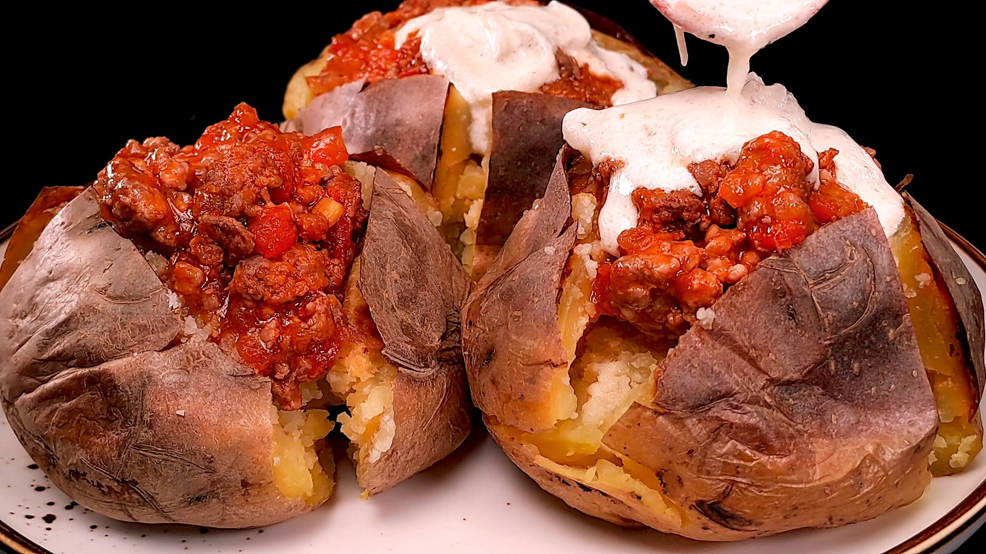 Я никогда не ел таких вкусных картошек! Этот рецепт может приготовить каждый дома. смотреть онлайн