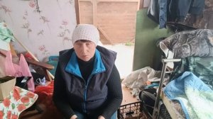 Сажаю огурцы на рассаду,набрали картошки на проращивание.