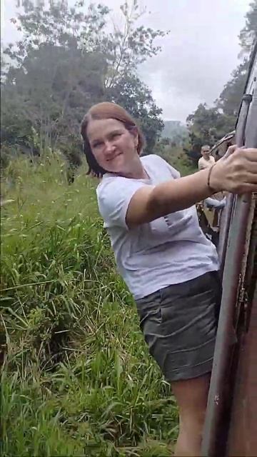 Можно быть счастливой просто так. #девочки #музыка #пое смотреть онлайн