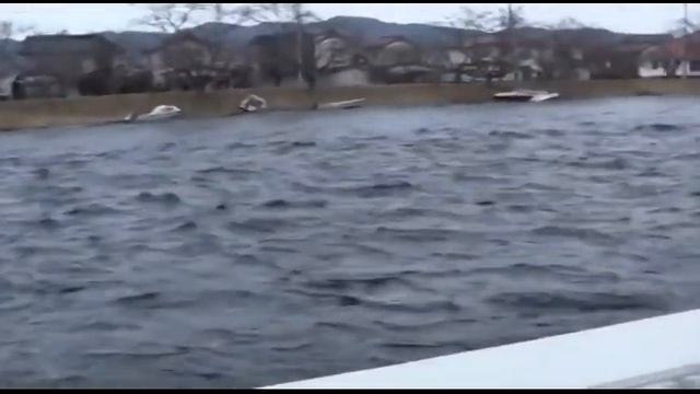 РАЗРУШИТЕЛЬНЫЕ ВОЛНЫ ЦУНАМИ (Япония, 2011) / Destructive Tsunami Wav